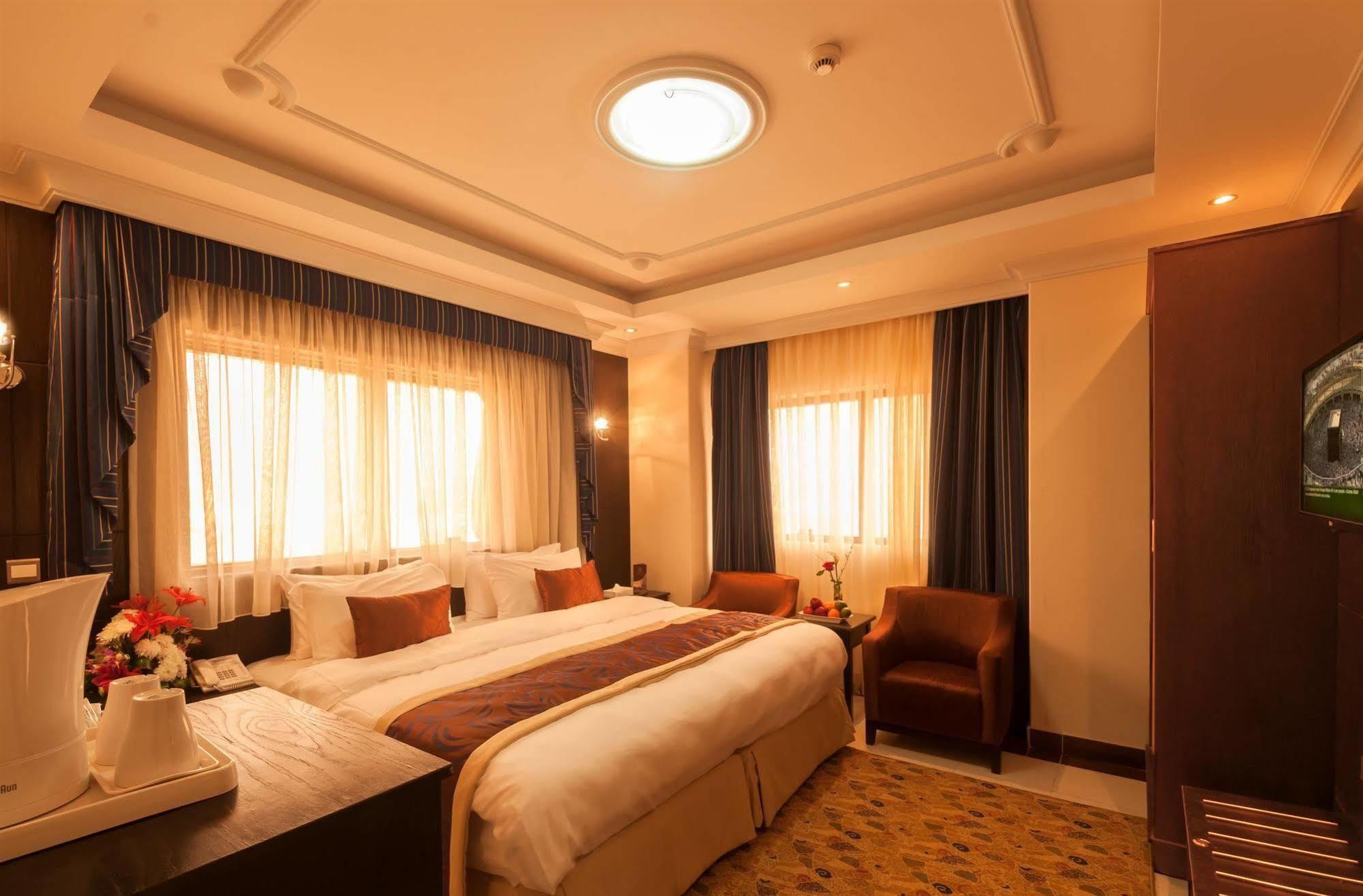 Platinum Abraj Al Ehsan Hotel Mecca Ngoại thất bức ảnh