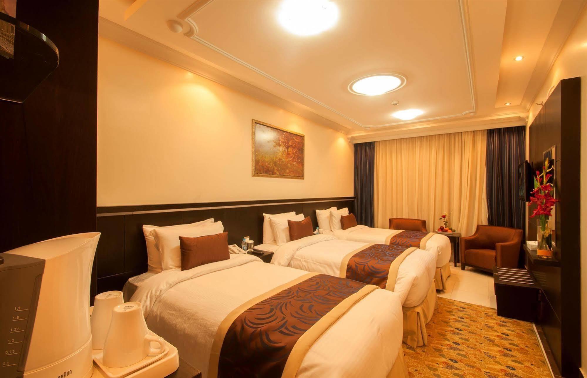 Platinum Abraj Al Ehsan Hotel Mecca Ngoại thất bức ảnh